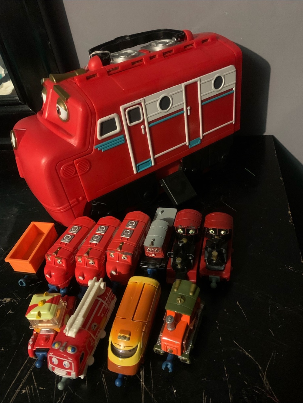 Chuggington Wilson Red Carry Case Storage Lot W/  11 Die Cast Trains